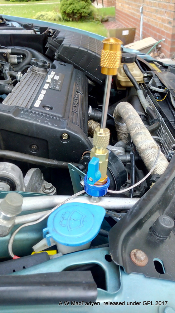 AC Schrader valve replacement (almost completely) without refrigerant