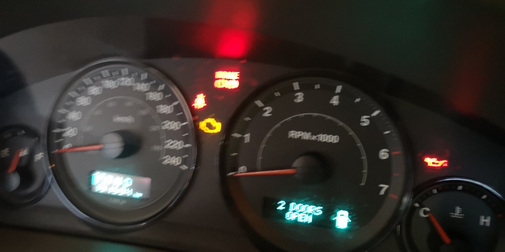 Airbaglightsoff.jpg