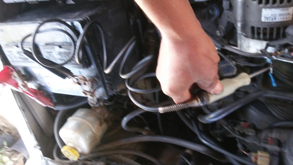[FIXED] 05 jeep liberty 3.7 charging system not charging